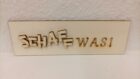 Holztafel mit Schriftzug "Schaff was!" aus dem Lasercutter